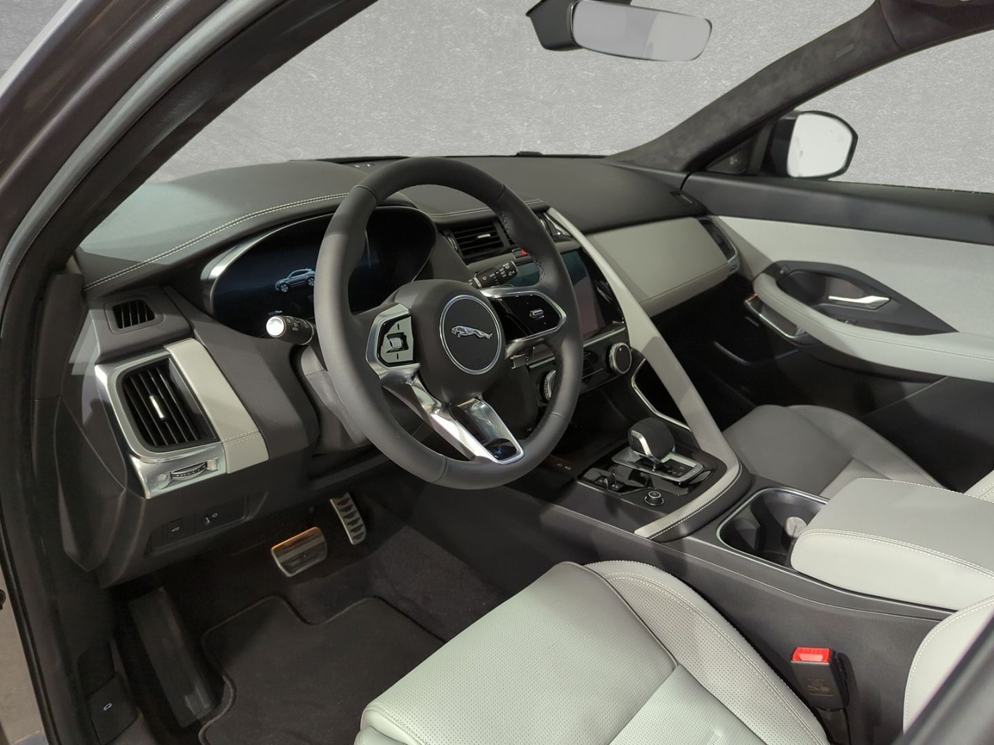 Jaguar E-Pace D200 R-Dynamic HSE