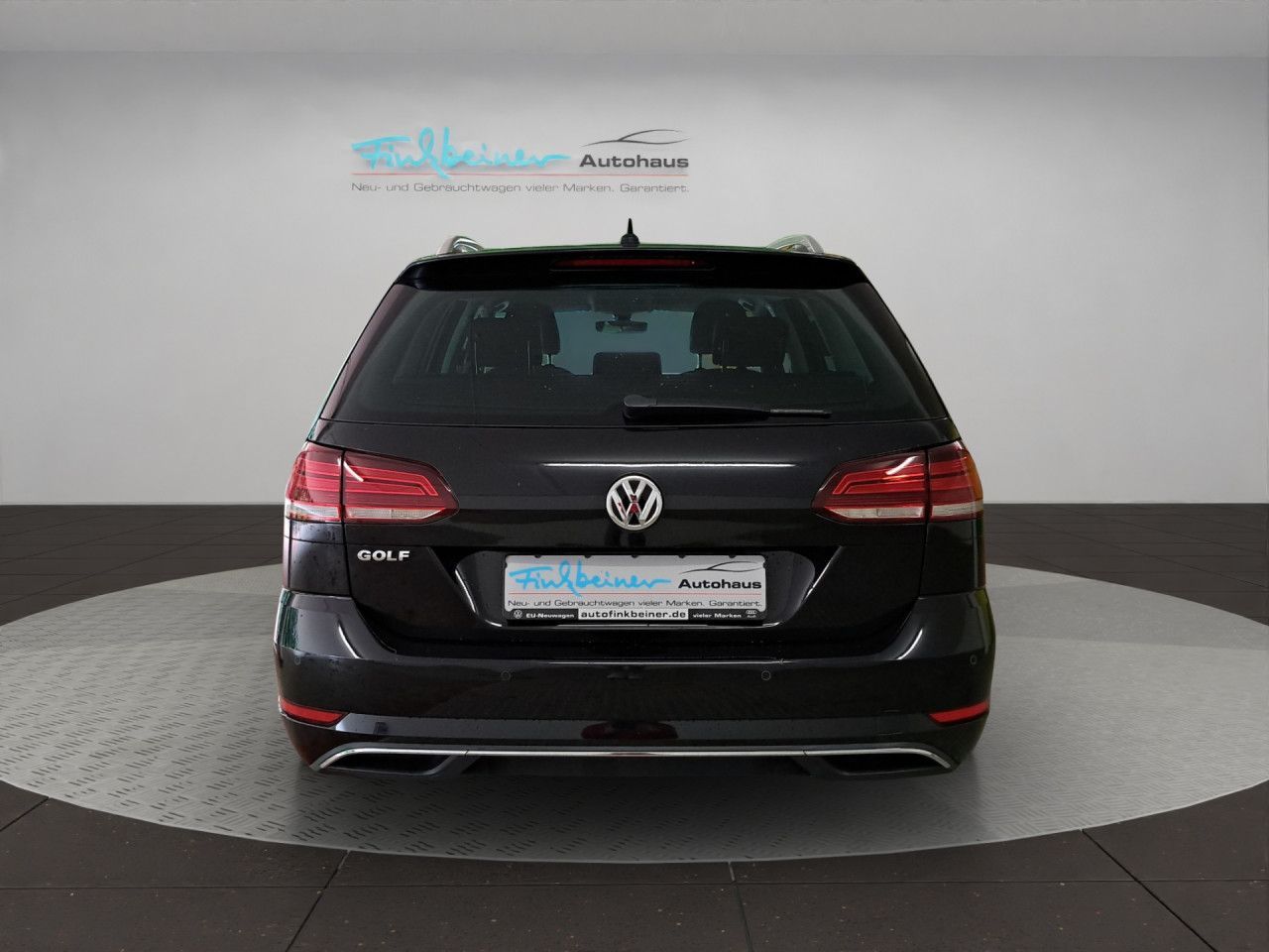 Volkswagen Golf VII Variant 2.0l TDI DSG - Samsaru's Car Outlet