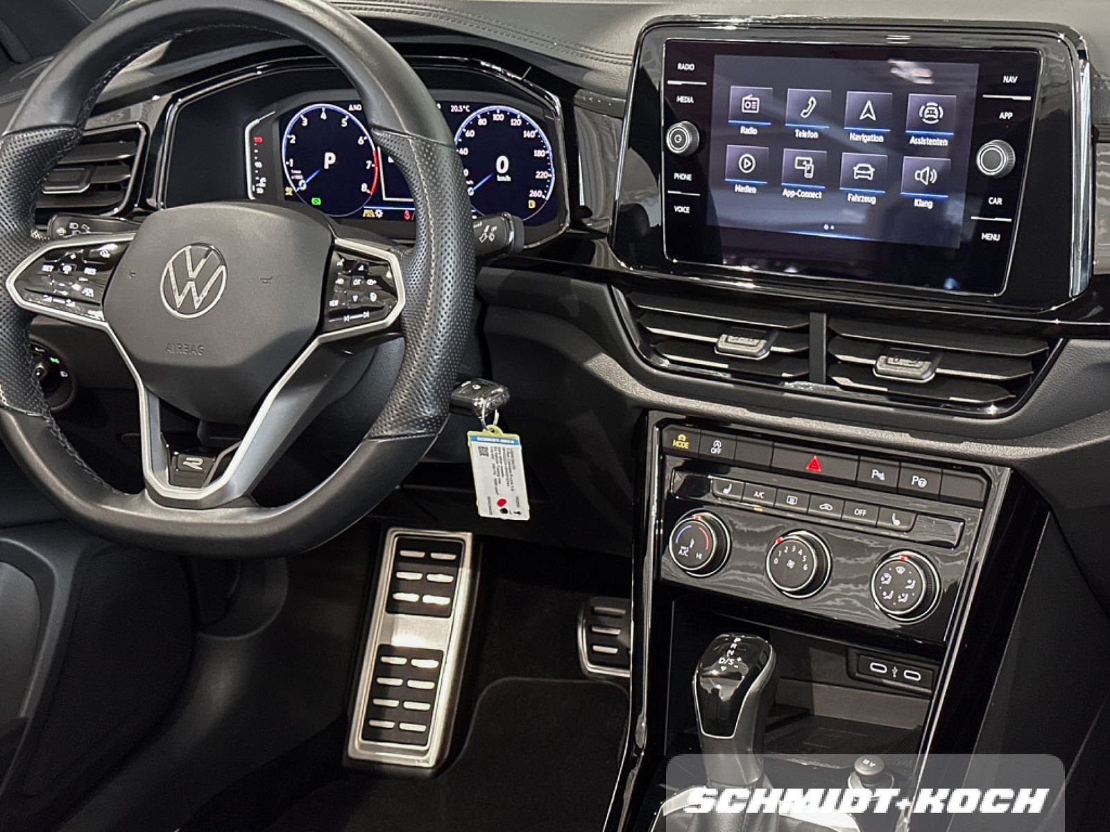 Volkswagen T-Roc R-Line 1.5 TSI - Samsaru's Car Outlet