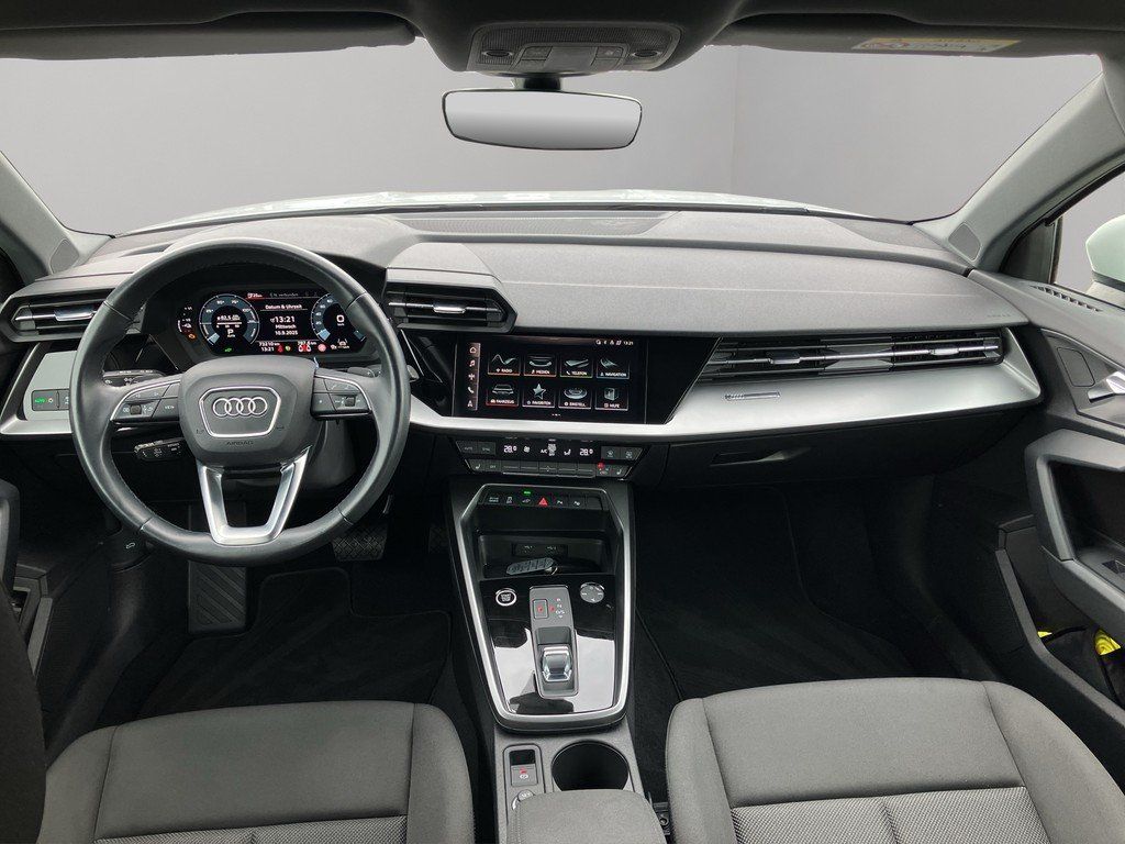 Audi A3 Sportback 40 TFSIe S tronic LED ACC AHK Navi