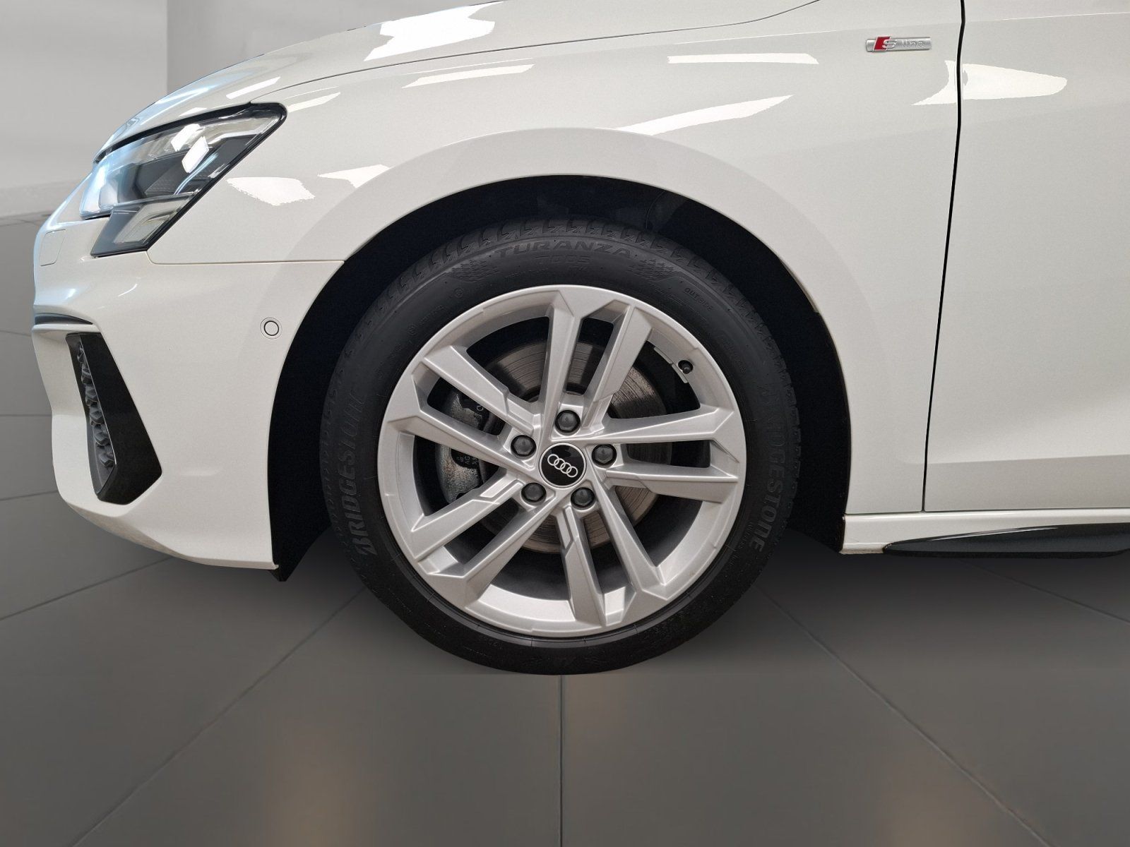 Audi A3 Sportback 35 TFSI S-Line LED LM SHZ Tempo