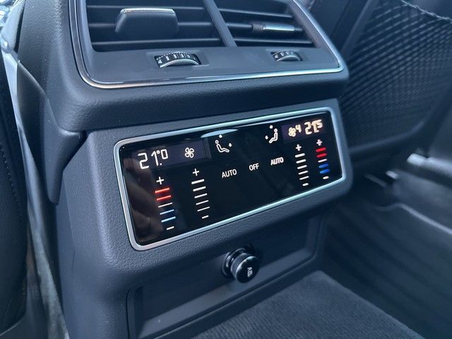 Audi A6 Avant 40 TDI quattro S tronic S line Matrix C