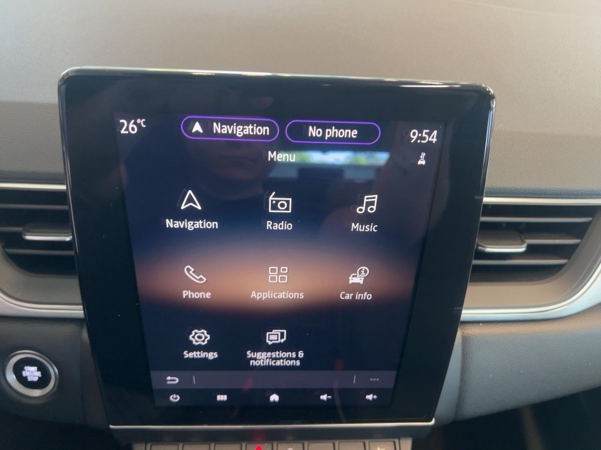 Renault Captur TCe 130 EDC Intens - Samsaru's Car Outlet