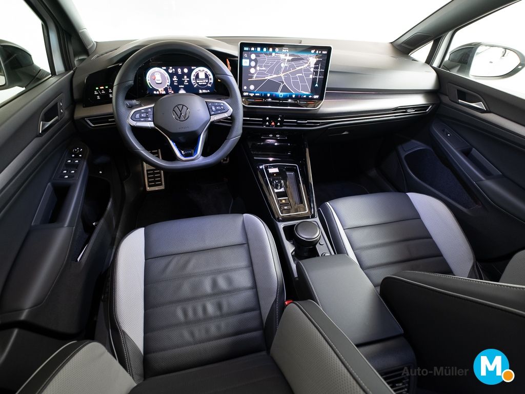 Volkswagen Golf VIII eTSI Hybrid DSG GTE Pano Leder Matrix