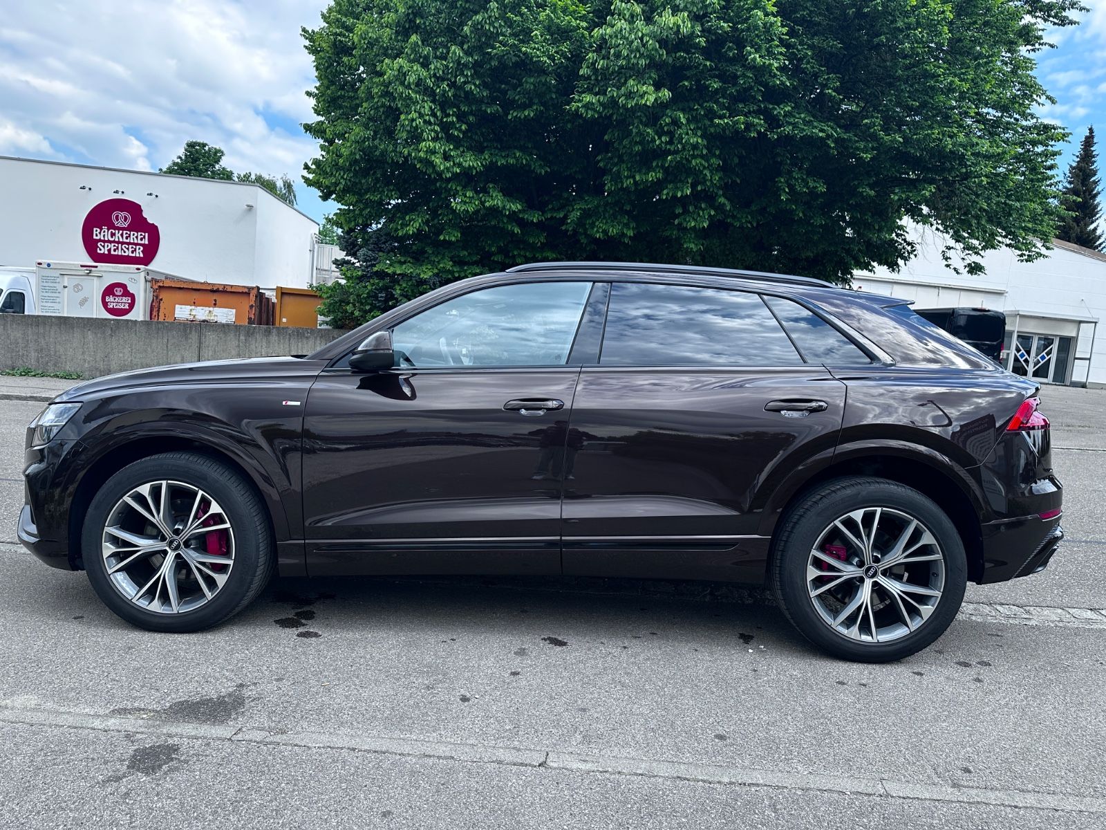 Audi Q8 50 TDI quattro S-Line - Samsaru's Car Outlet