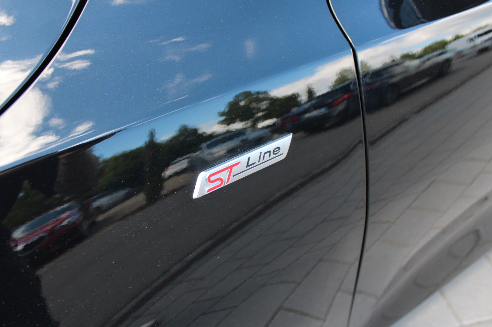 Ford Focus Turnier ST-Line X LED PDC KAMERA NAVI