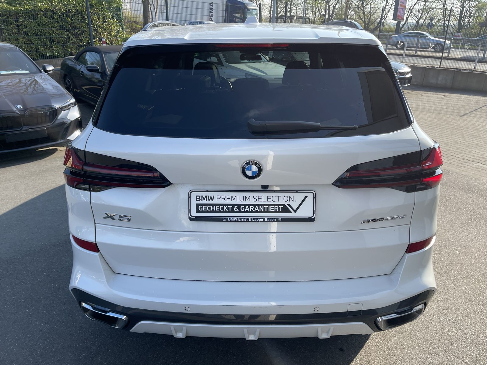 BMW X5 xDrive30d M Sport || 360 AHK Pano Komfortsitz
