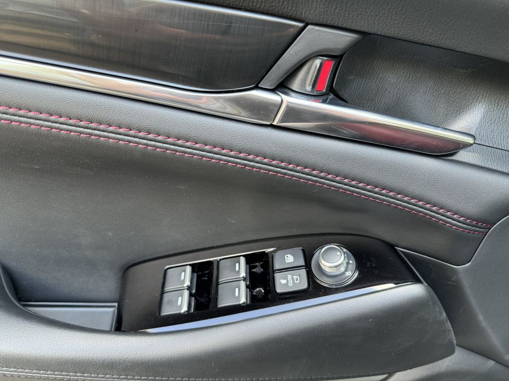 Mazda 6 SKYACTIV G 194 HOMURA SUNR