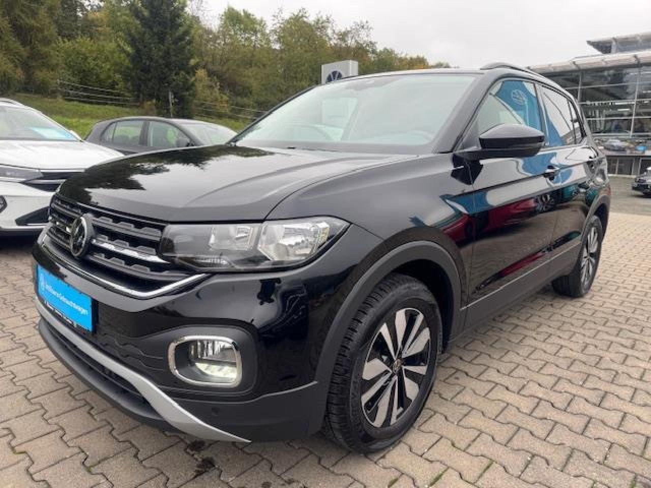 Volkswagen T-Cross Move - Samsaru's Car Outlet
