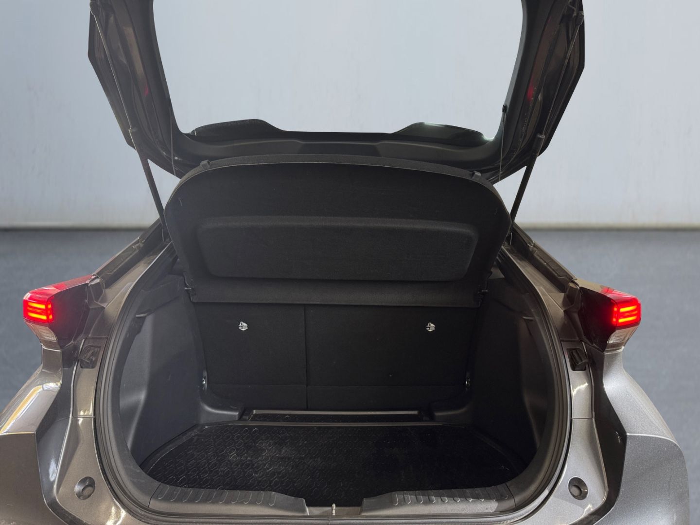 Toyota C-HR 1.8 Hybrid Team D *Allwetter*CAM*SHZ*PDC*AC