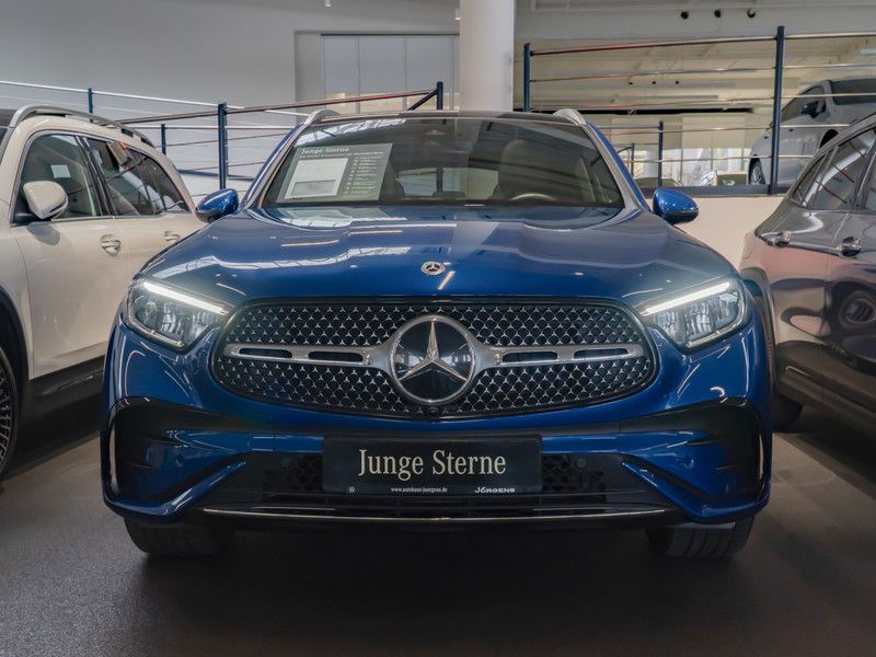 Mercedes-Benz GLC 300 d 4M AMG-Sport/Pano/Burm/AHK/Distr/20'