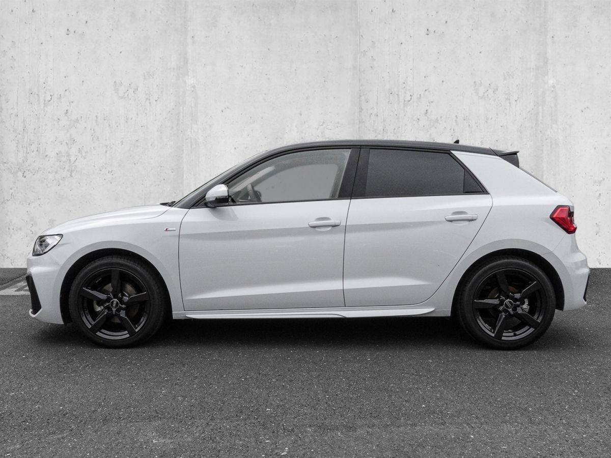 Audi A1 Sportback 30 TFSI S tronic S line - Samsaru's Car Outlet