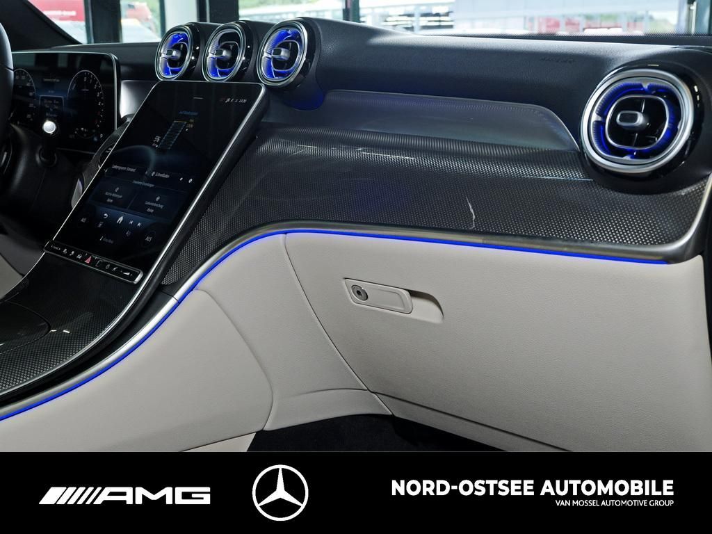 Mercedes-Benz GLC 300 de 4M Hybrid AVANTGARDE PANO AHK HUD