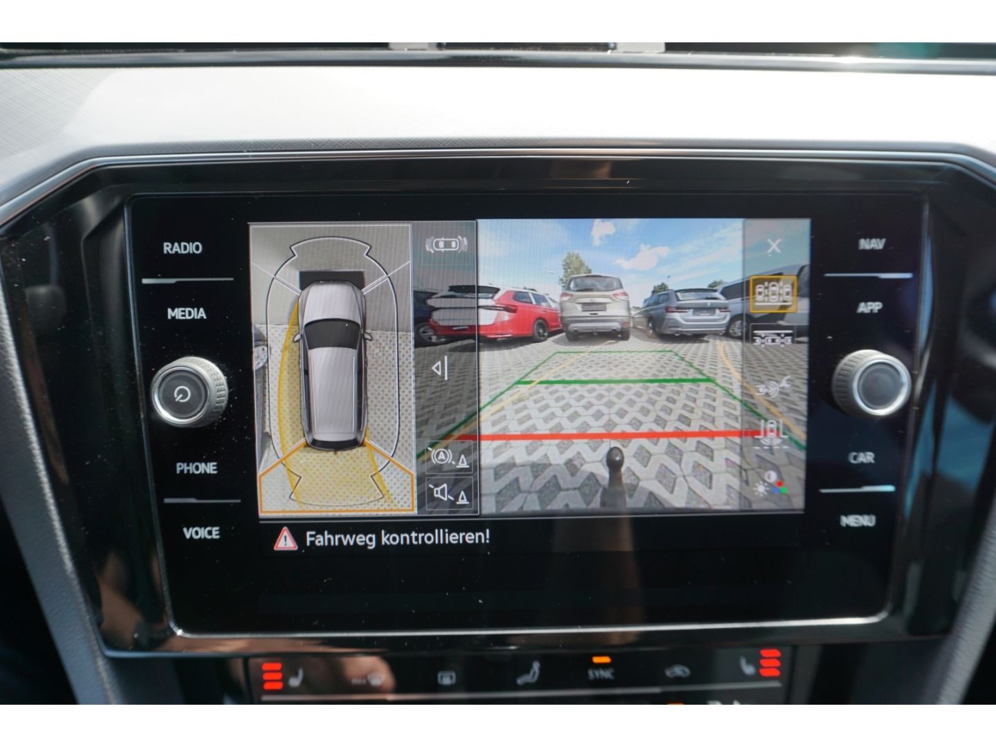 Volkswagen Passat 2.0 TSI DSG - Samsaru's Car Outlet