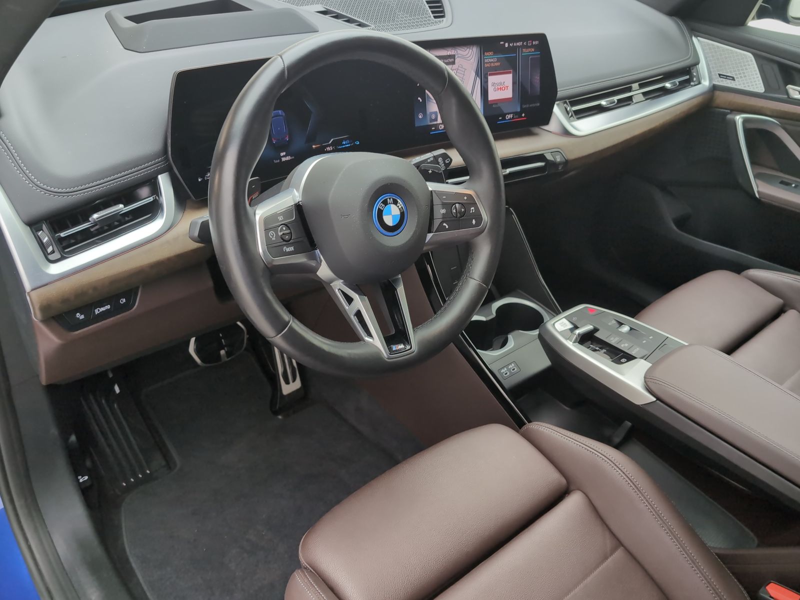 BMW X1 xDrive30e M Sport - Samsaru's Car Outlet
