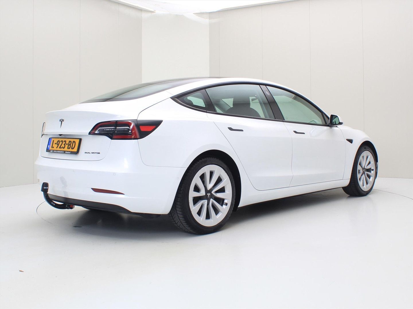 Tesla Model 3 Long-Range AWD 351pk 75 kWh 92% SoH FACE