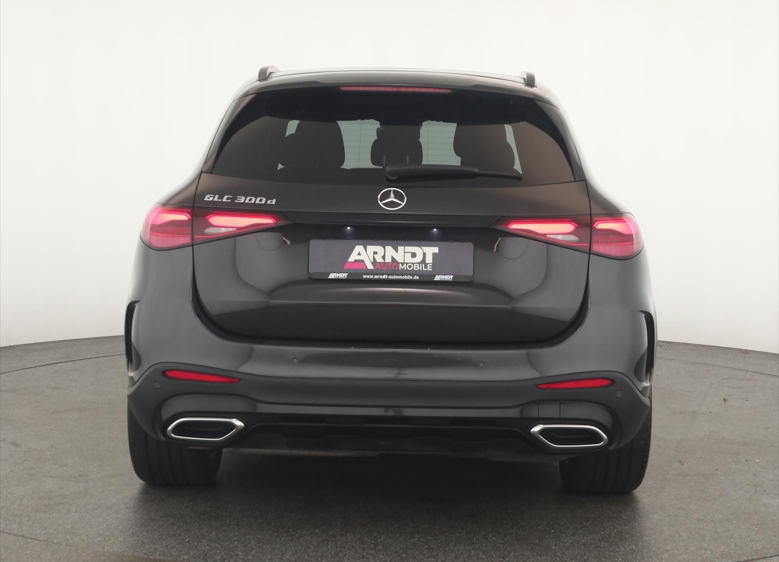 Mercedes-Benz GLC 300 d 4M AMG Advanced Night DIGITAL Pano AHK