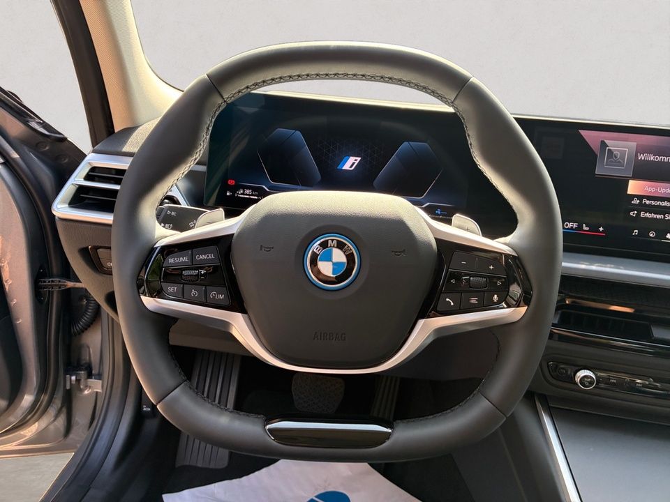 BMW 330e xDrive + GARANTIE-bis-10.2029