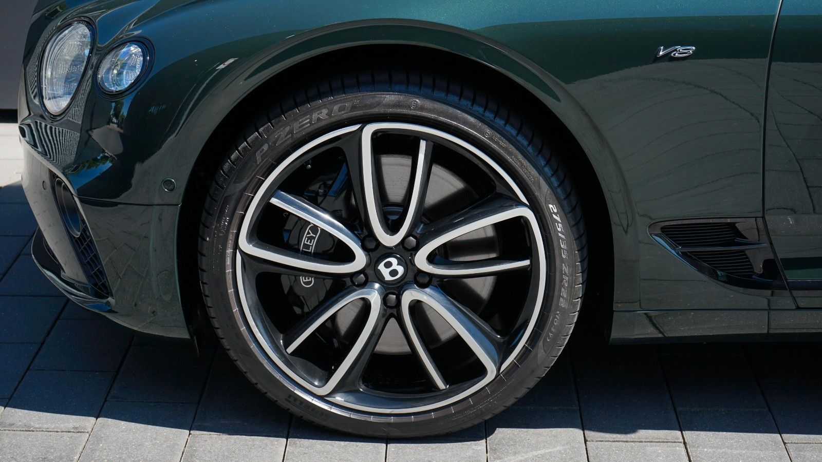 Bentley CONTINENTAL GT V8*PANO*STITCHING*MATRIX*