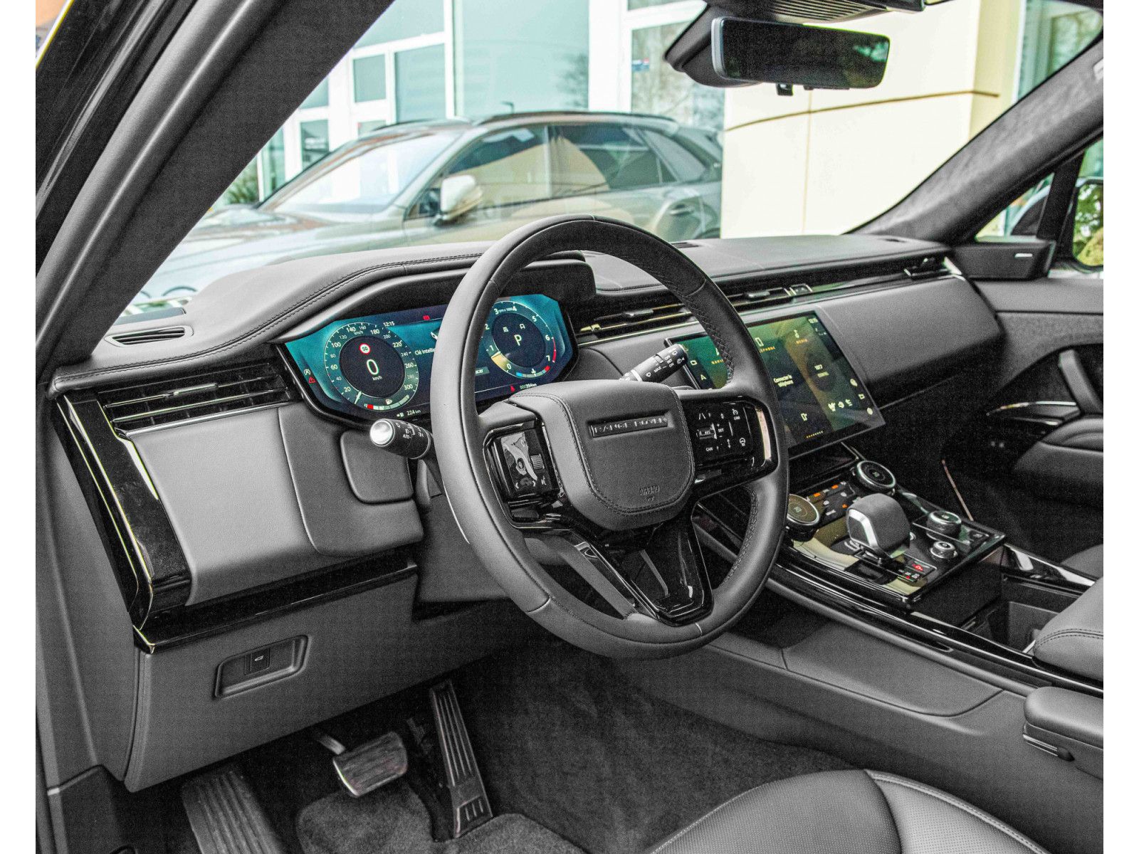 Range Rover Sport P530 V8 FIRST EDITION BLACK - Samsaru's Car Outlet
