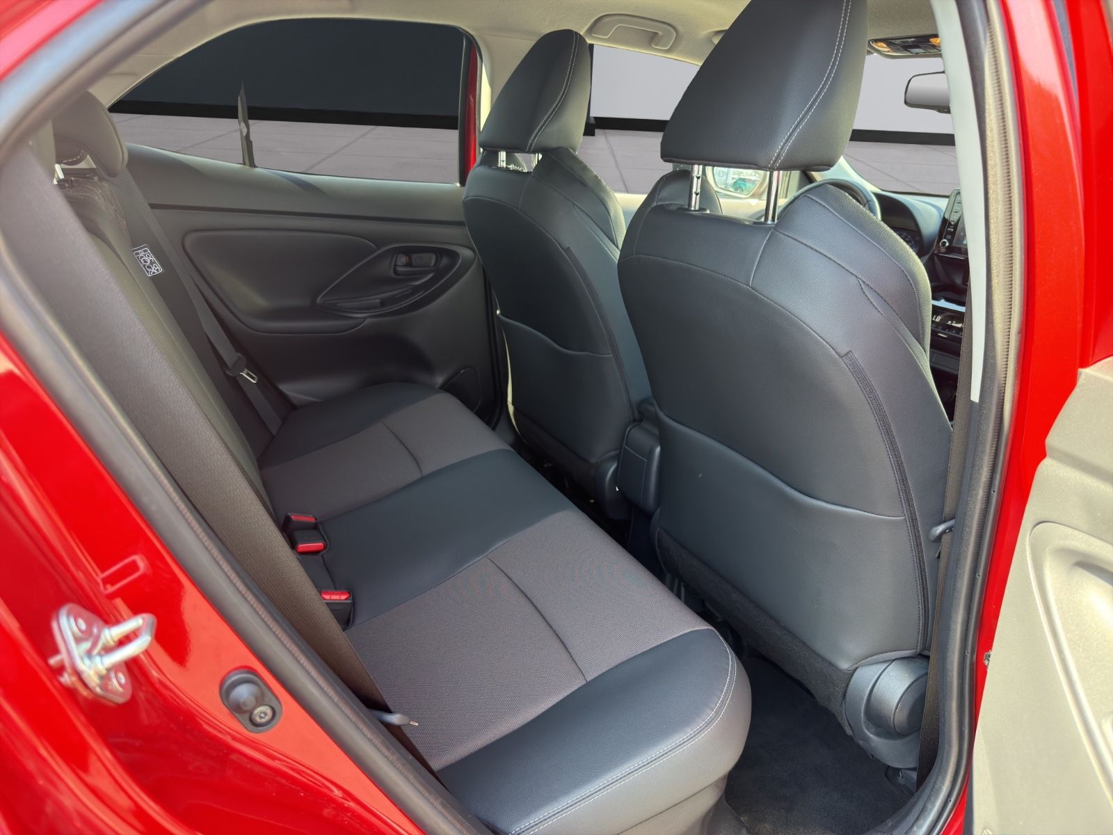 Toyota Yaris Cross Elegant *MATRIX*360°*CARPLAY*ACC*AHK