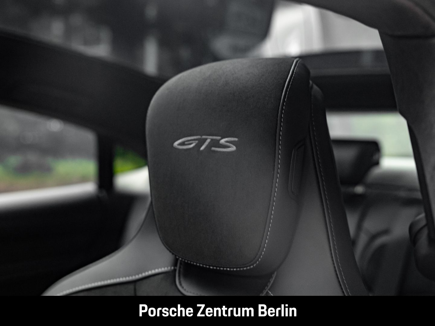 Porsche Taycan GTS Burmester HA-Lenkung Surround-View