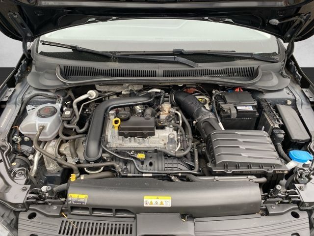 Volkswagen Polo Comfortline 1.0 TSI DSG - Samsaru's Car Outlet