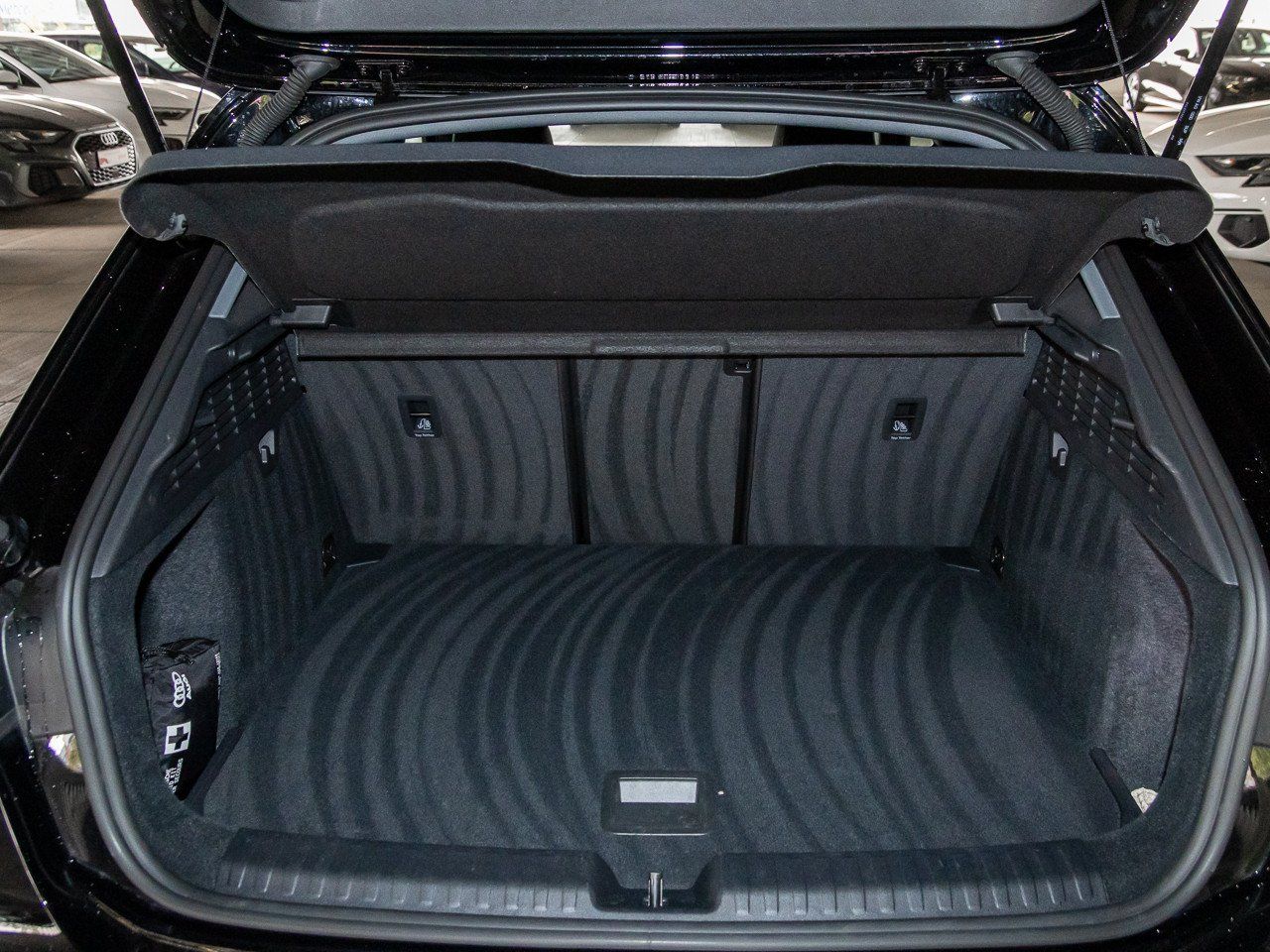 Audi A3 Sportback 35 TDI Leder LED virtCo FOD-ACC