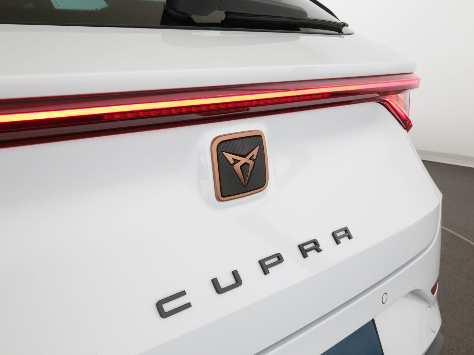 Cupra Leon Sportstourer 1.5eTSI 150 PS - Samsaru's Car Outlet