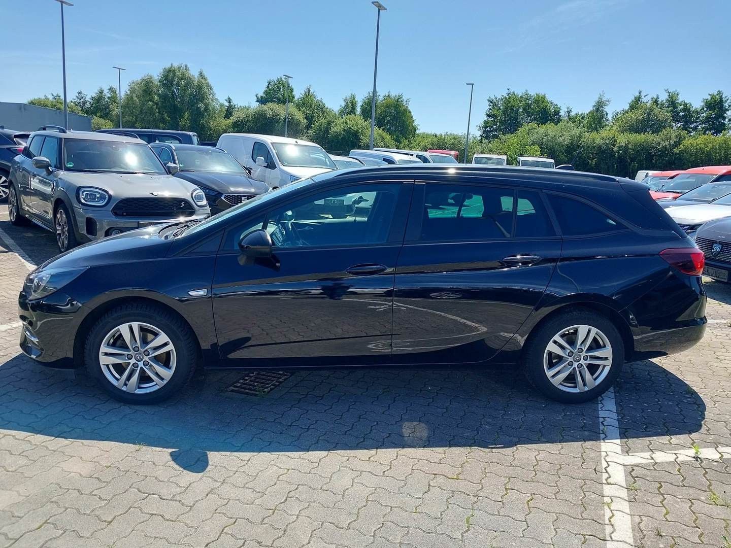 Opel Astra K Sports Tourer 1.5CDTI Edition - Samsaru's Car Outlet