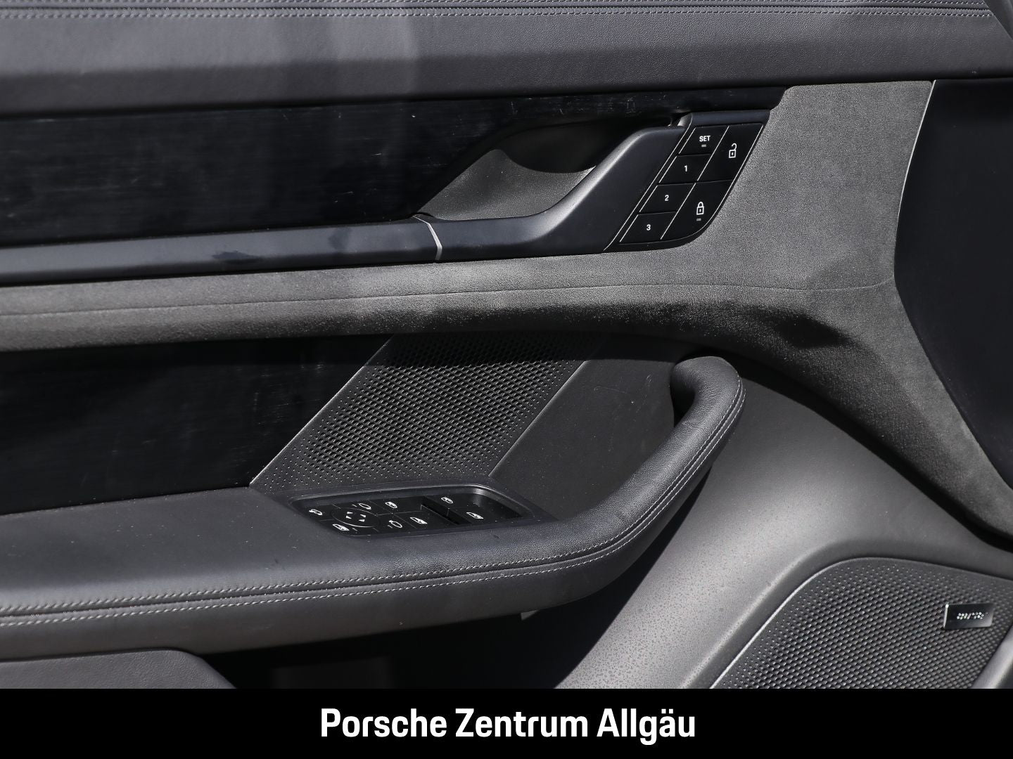 Porsche Taycan GTS BOSE Luftfederung Panorama InnoDrive