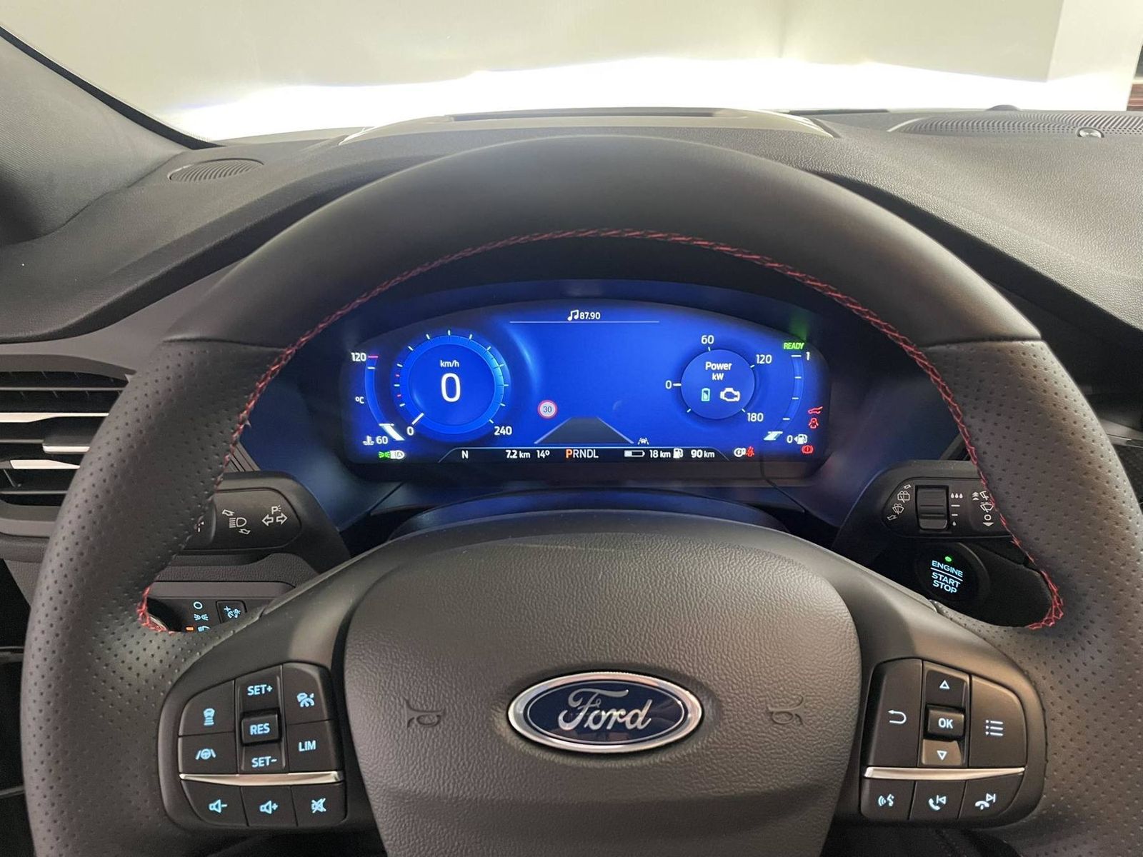 Ford Kuga ST-Line X - Samsaru's Car Outlet