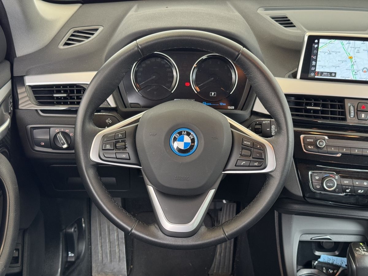 BMW X1 xDrive25e Advantage - Samsaru's Car Outlet