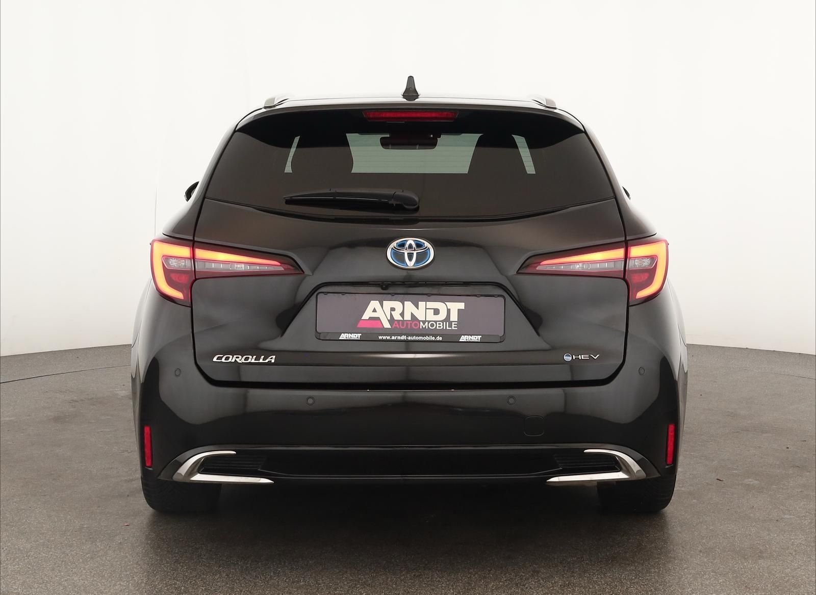 Toyota Corolla Touring Sports 2.0 CVT Team D Navi Kam