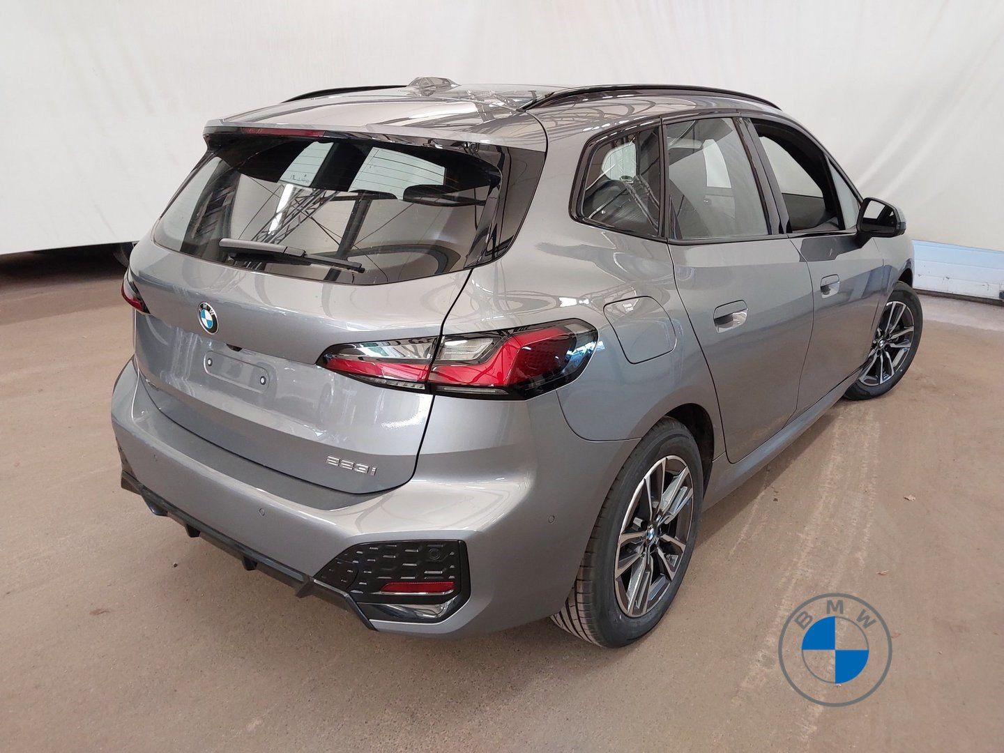 BMW 223i xDrive M Sport 17" AHK Pano H/K