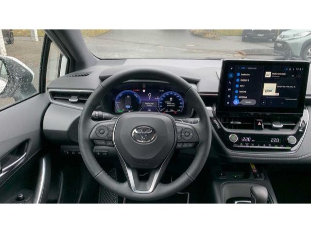 Toyota Corolla Touring Sports 2.0 Hybrid Team Deutschla