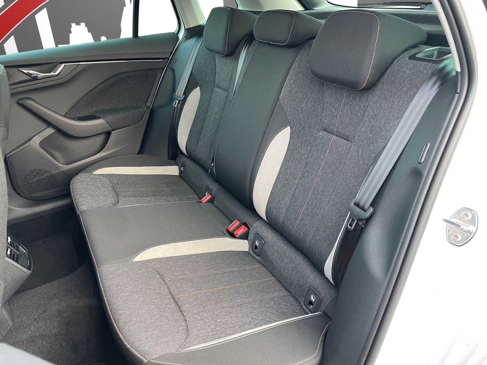 Skoda Kamiq Style 1.0 TSI DSG - Samsaru's Car Outlet