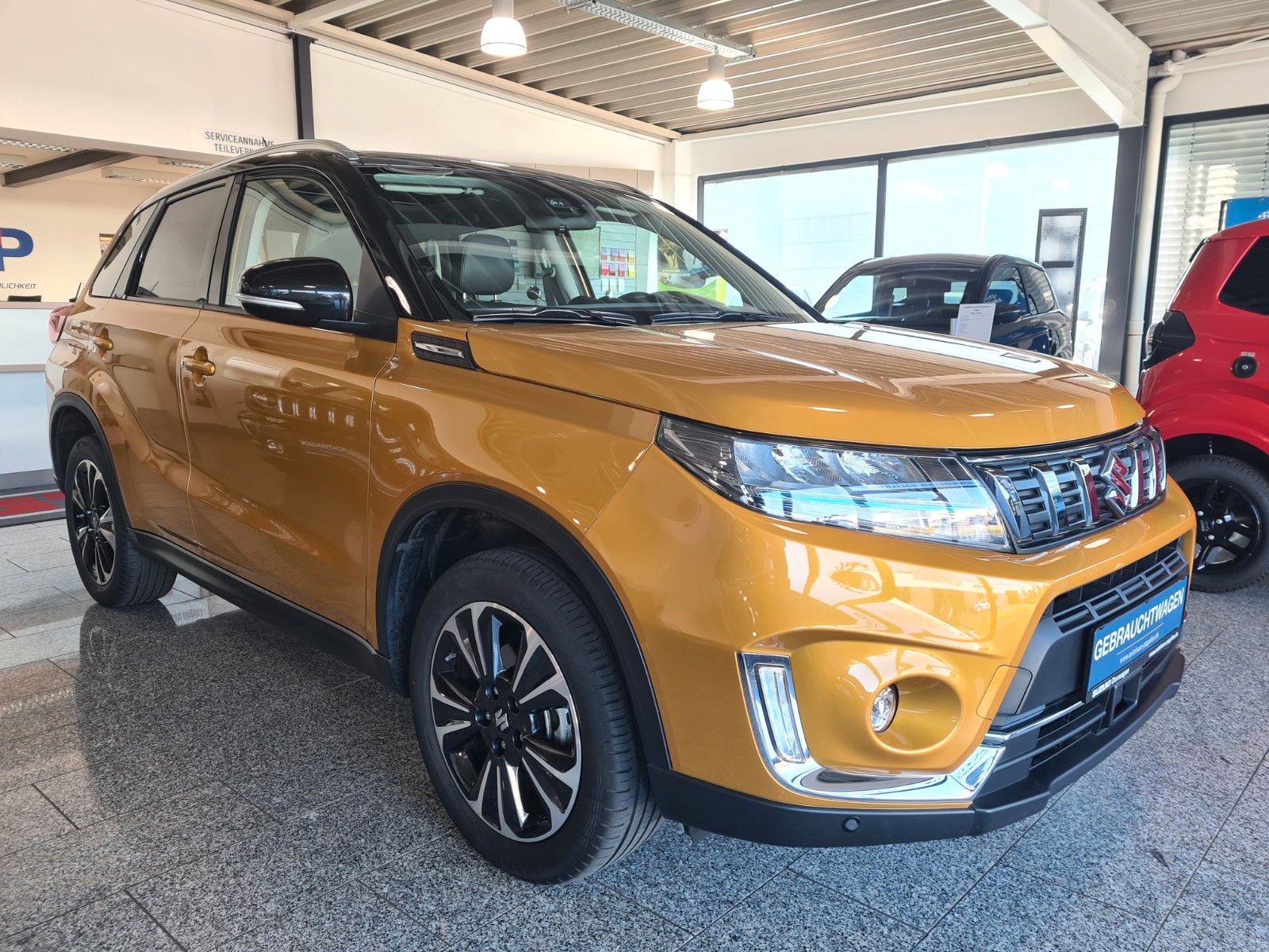 Suzuki Vitara 1.5 Hybrid Comfort+ 4x2 - Samsaru's Car Outlet