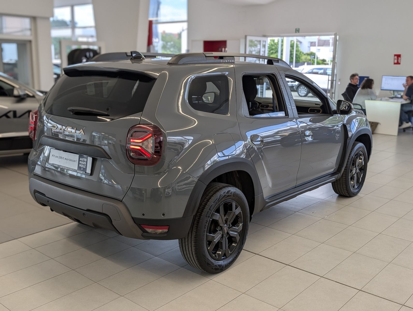 Dacia Duster 1.3 TCe Extreme 2WD - Samsaru's Car Outlet