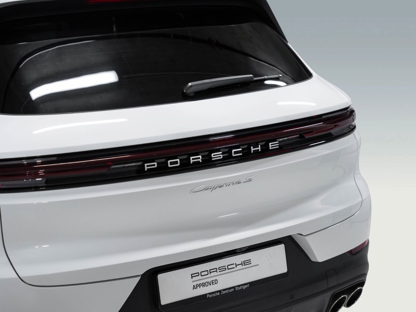 Porsche Cayenne S BOSE Standheizung Surround View PASM