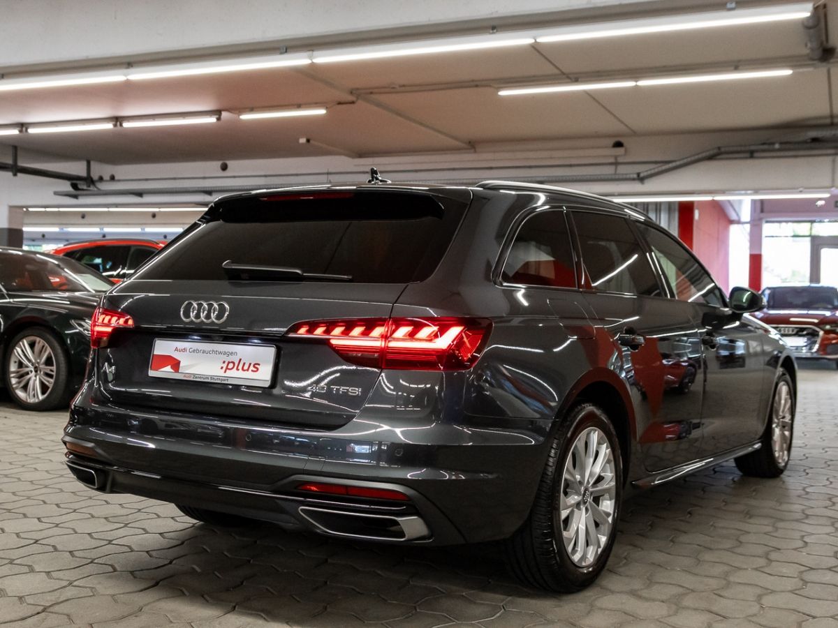 Audi A4 Avant 40 TFSI advanced - Samsaru's Car Outlet