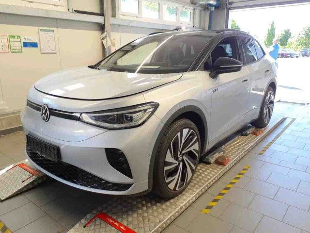 Volkswagen ID.4 GTX 220kw (82kwh) MATRIX+ACC+AHK+HuD+WäPu