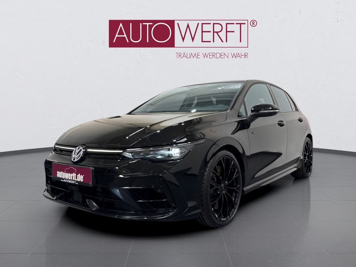Volkswagen Golf R 4M FACELIFT AKRAPOVIC BLACK LEDER HEAD 36