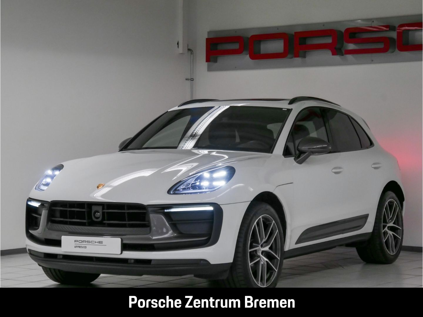 Porsche Macan T - Samsaru's Car Outlet