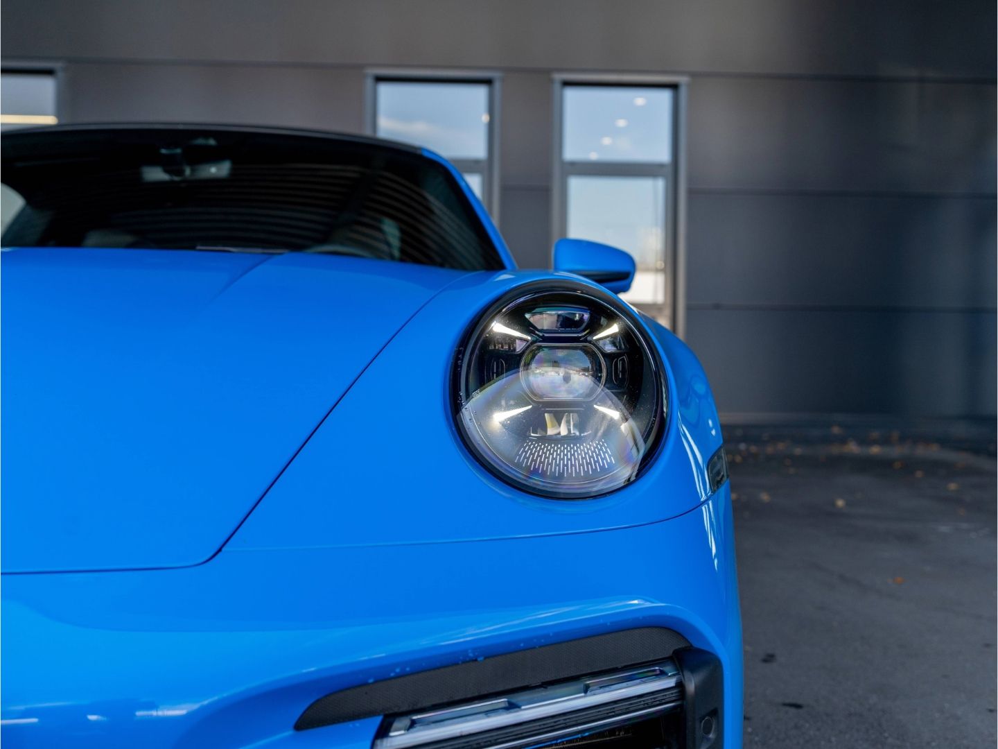 Porsche 911 Turbo S Lift PCCB Burmester InnoDrive
