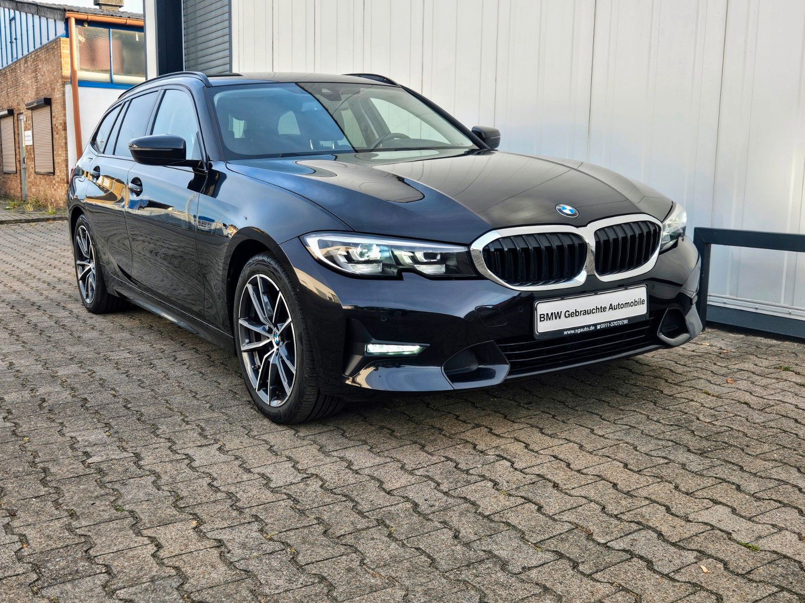 BMW 320d TOUR SPORT LINE - Samsaru's Car Outlet