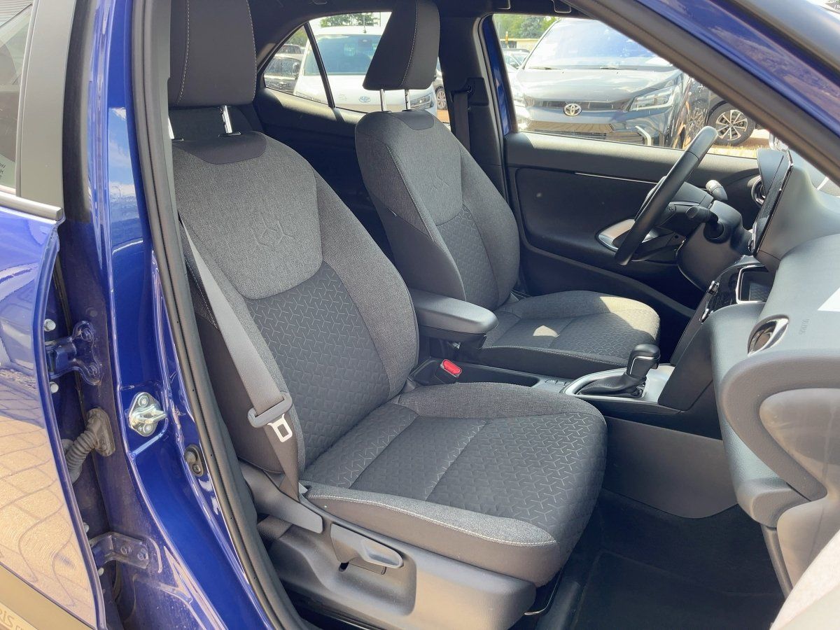 Toyota Yaris Cross 1.5 Hybrid Team D Navi*ACC*KAM*SHZ