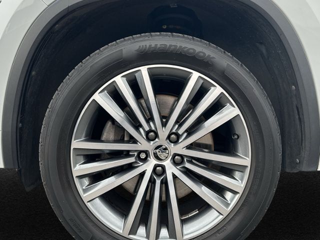 Skoda Kodiaq 2.0 TDI L&K 4x4 LED+NAVI+PANO+AHK+360°-KA