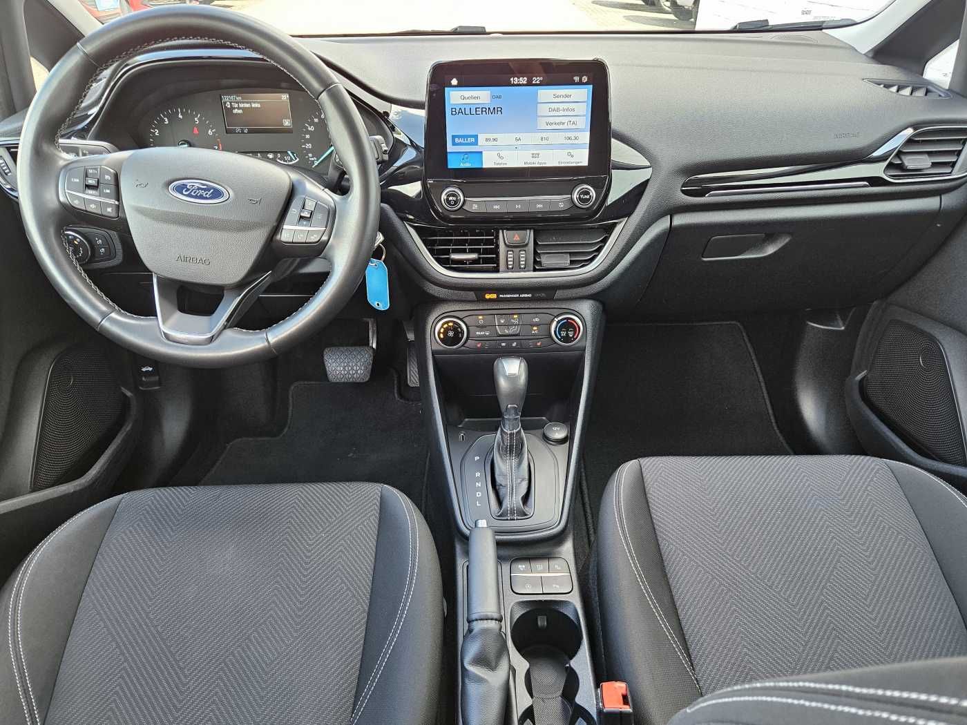 Ford Fiesta Hybrid Aut. - Samsaru's Car Outlet