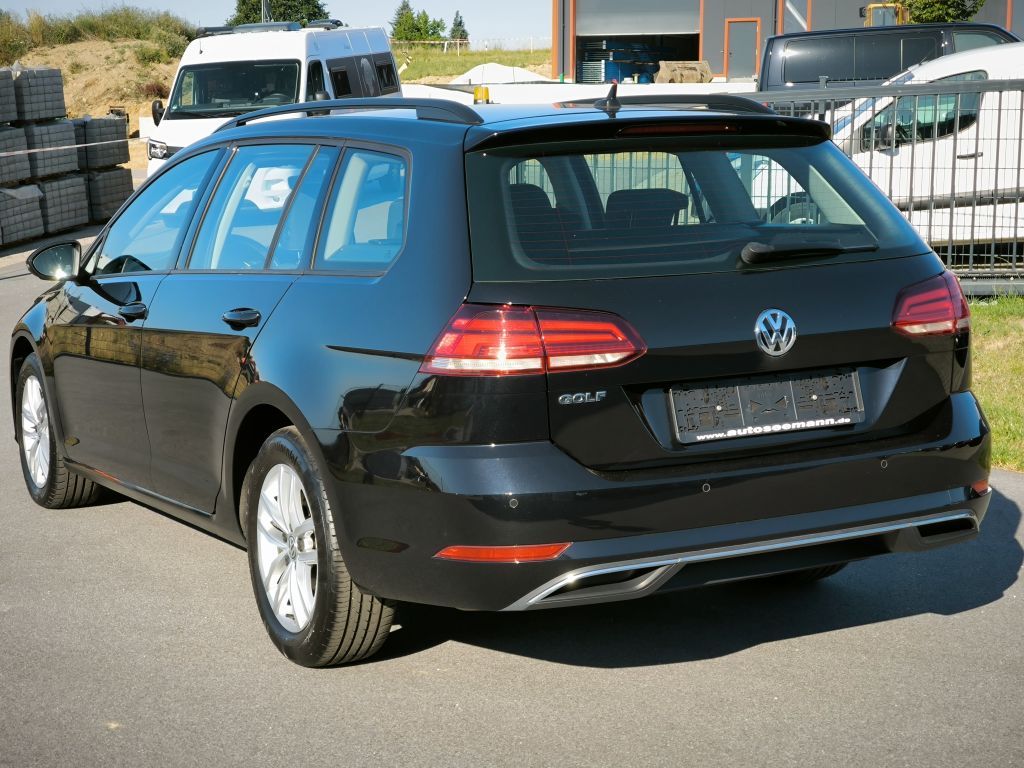 Volkswagen Golf Variant 2.0 TDI DSG Comfortline - Samsaru's Car Outlet